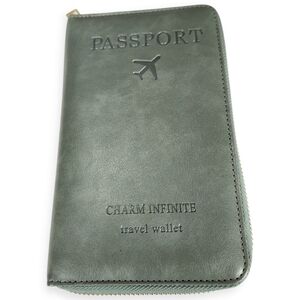 Charm Infinite Green Travel Wallet NWOT